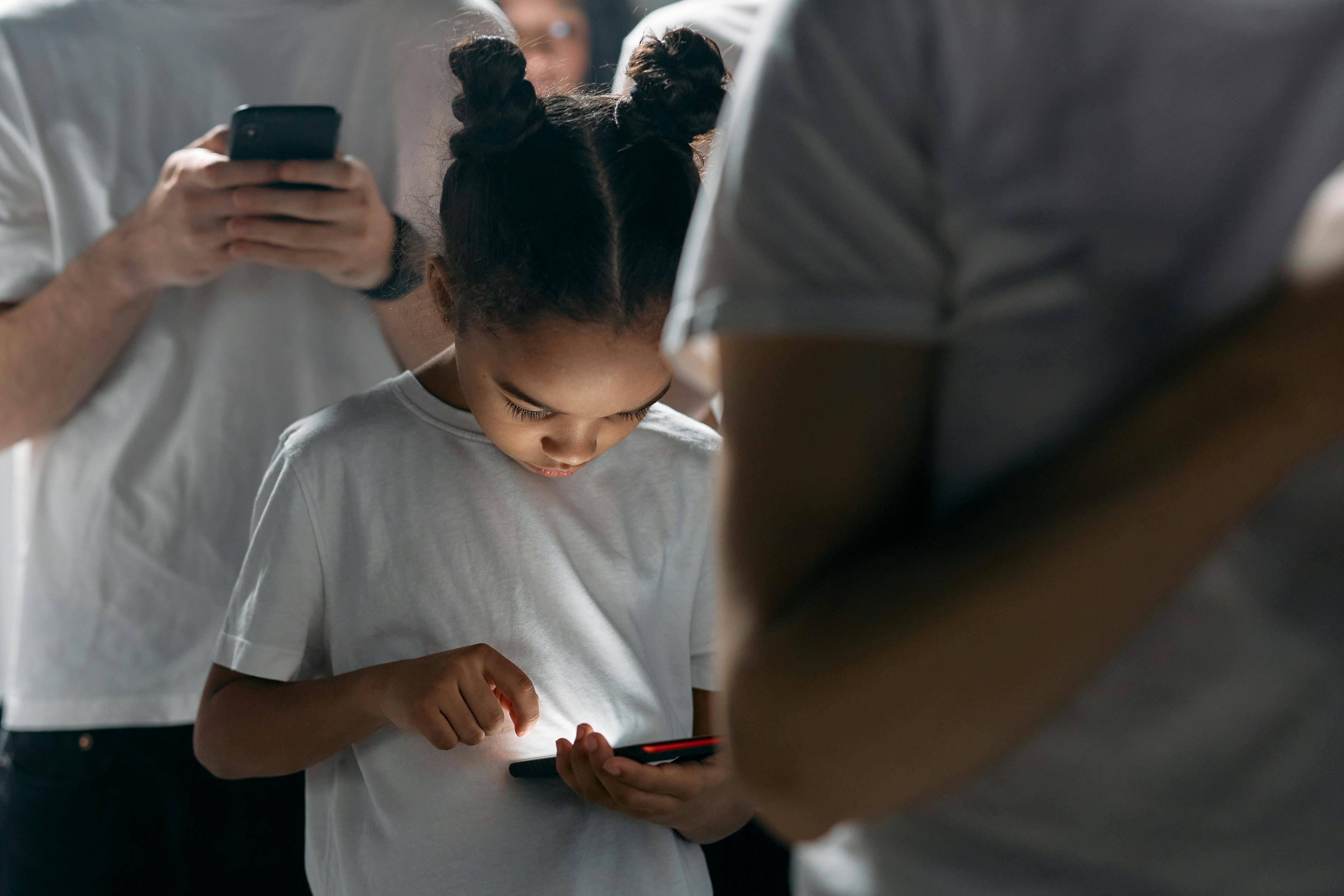 日本MV男演员齐藤修：从作品影响看演艺内容的数字化趋势